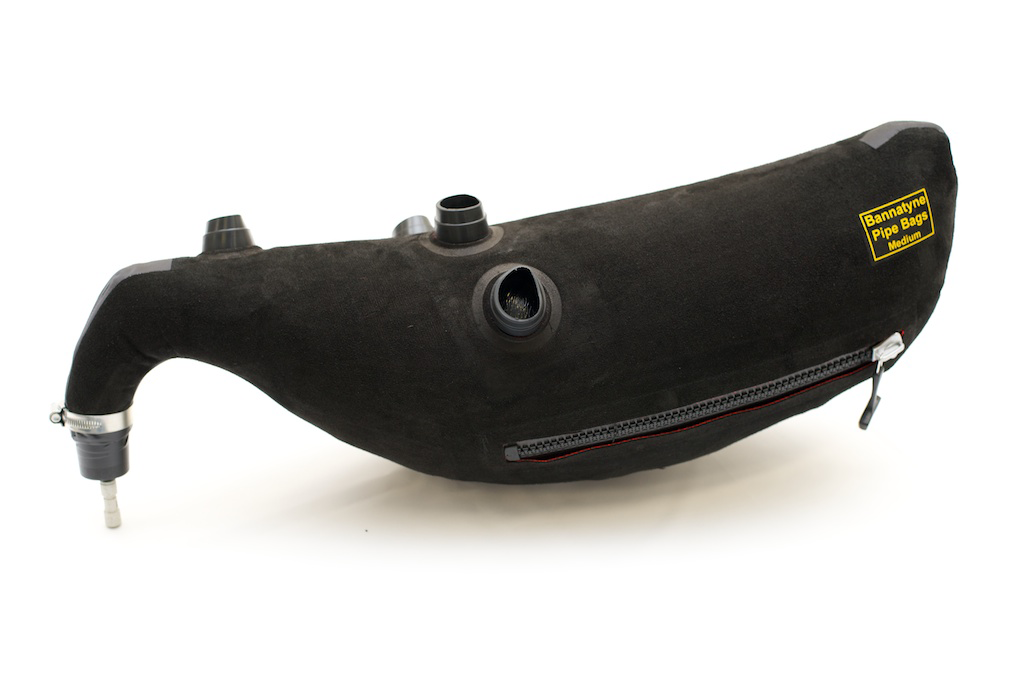 Bannatyne Synthetic Hide Pipe Bag